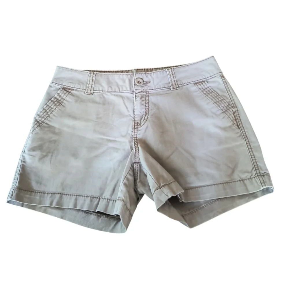 Maurices Tan Short Shorts Size 9/10